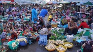 Early Morning Vegetable Market - Daily Lifestyle, Activities of Vendors & Buyer on Early Morning