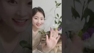 동양화꽃꽂이 영상이예요 잠시 꽃과함께 부돈나보며 힐링하고가세요^^