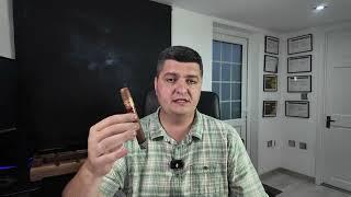 Reviewing the El Rey Del Mundo Royal Series La Casa Del Habano