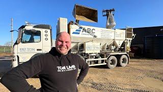 Mixing my own concrete to save money (the farmers way of concreting)