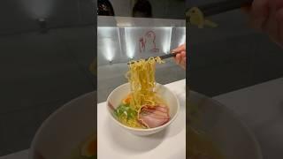 官心你的食衣住行育樂  2025年4月23日  台中 西區 Glou Suru 咕嚕蘇嚕 麵吧 拉麵 喝酒與吃麵的聲音 濃厚辛味噌 海老 推薦 湯頭 濃郁 烤物 炸物 food Clothing