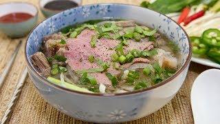 Vietnamese Beef Noodle Soup (Pho Bo)