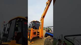 JCB New 3d 4X4 vs tractor #shorts