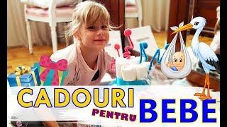 UNBOXING - Alesia deschide cadourile pentru bebe