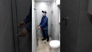 DIVISIONES DE BAÑO EN VIDRIO TEMPLADO EN BOGOTA SISTEMA PLEGABLE-INGEVIDRIOS