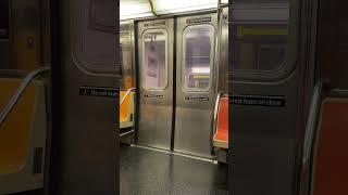 MTA R68A #5040 door chime