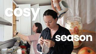 Preparing for autumn | decluttering & making socks