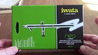 Iwata Neo BCN Siphon Feed airbrush review.