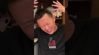 当妻子看到自己的丈夫，在游乐场搂着别的女人。完整原视频： https://youtu.be/6D2bmPLCoIg