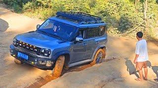 Chinese Off-road Sub Cars: Testing Their Strength on Muddy Roads | Jetour Traveler