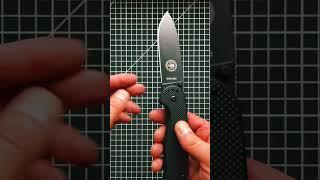 This knife  is worst backstabbing knife ever made!