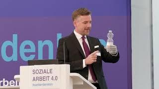 Vortrag und Diskussion über soziale Arbeit 4. 0