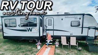 RV TOUR | LIVING IN A RV FULLTIME | 2019 WINNEBAGO MINNIE PLUS 30RLSS | TRAVEL TRAILER TOUR |