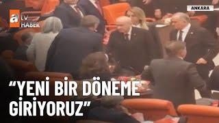 MHP lideri Bahçeli DEM Parti sıralarında… - atv Ana Haber 2 Ekim 2024