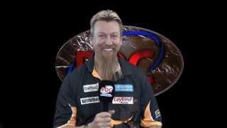 AUSTRALIA'S GREATEST DARTS PLAYER! Simon Whitlock