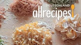 Tagliatelle selber machen mit Maschine