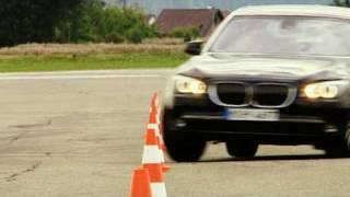 auto motor und sport-TV: Mercedes S-Klasse vs BMW 7er