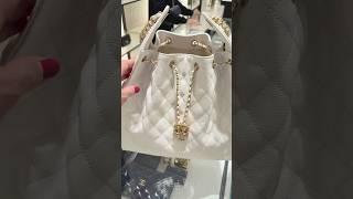 NEW CHANEL 25 Bag Details and Comparing Small vs. Medium #chanel #chanelbag #chanelstyle