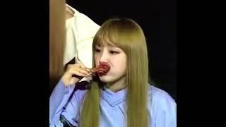 그런 좋은 시간이었는데 치킨을 드시고 계시네요?