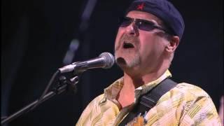 Paul Carrack & Mike Rutherford - While My Guitar Gently Weeps (The Strat Pack)