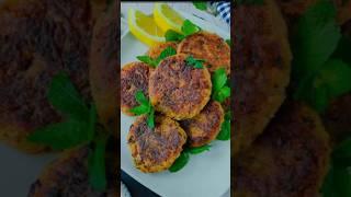 Chole Tikki Recipe || Chickpeas Cutlets #shorts #youtubeshorts #food #viral #Indiancookingingermany