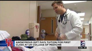 Anonymous gift pays tuition for first class at UH College of Medicine