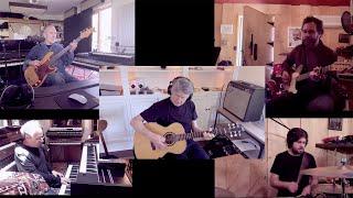 Crowded House - Fall At Your Feet (live from home, 2020)