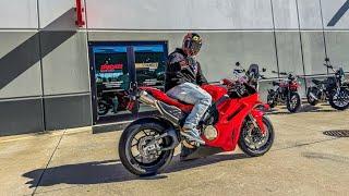 The 2025 Panigale V4 is the BEST EVERYDAY SUPERBIKE!