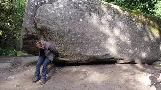 Huelgoat - Roche Tremblante -Trembling Rock