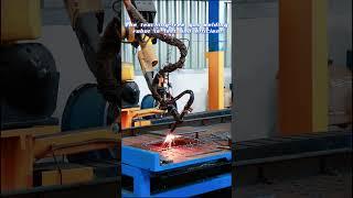 The teaching-free gas welding robot is fast and efficient