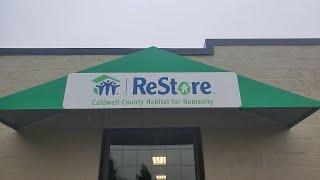 Come go with me today to the Habitat Restore of Caldwell #Restore #Thrifting