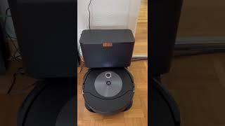 Andreas Reviews the iRobot Roomba Combo j7+ C7558: A New Era of Cleaning