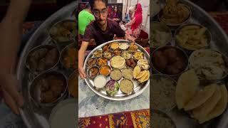 Gulshan Most Famous BIGGEST Desi Thaal with 20+ items