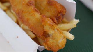 Wienerschnitzel - Fish & Chips, Corn Dog, Chili Cheese Dog [Unboxing Macro ASMR Eating Sounds]