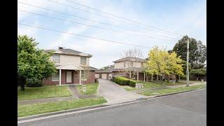 7 White St, OAKLEIGH EAST – Townhouse tour of Unit 3 Townhouse by Student Housing Australia