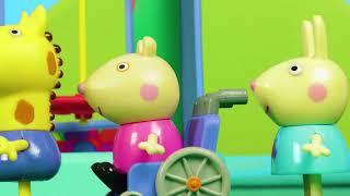 Peppa Pig | HasTV Play | 'Twas the Boo Boo Before Christmas | Kids Fun |