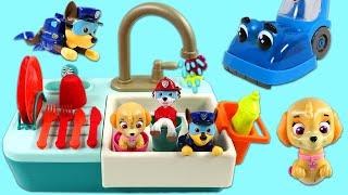 Paw Patrol Pups Clean Dishes with Toy Kitchen Sink!