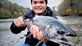 SALMON Fishing WASHINGTON (surprise catch with Google Maps!)