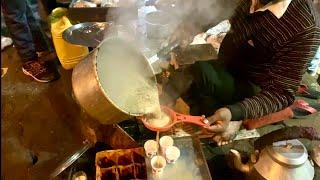 Roadside Early Morning Tea Stall | @5:00 am Making Indian Ginger Masala Tea