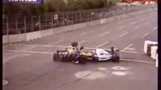 1991-Phoenix-Accidente entre Riccardo Patrese y Roberto Moreno