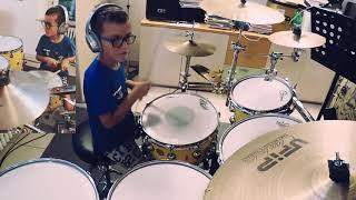 Nicola Ceccaroni ( 6 anni ) - " Everybody Needs Somebody " Drum Cover