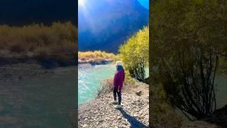 Aisa lgta#travel #nature #mountains #love #shorts #viralshorts #song #trending #like#pahadi #views