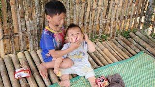 The boy went to sell goods to earn money to buy food to take care of his younger brother.