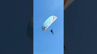 parachute miniwing climbing up in thermal