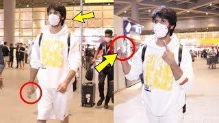 OOPS! Shahid Kapoor MASKED himself at airport | BiscootTv