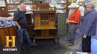 Pawn Stars: 19th Century Wooton Desk (Season 15) | History