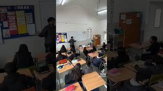 PROFE SE DICE MUERANSE O MUERANSE ? #shorts