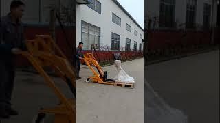 use this small forklift in warehouse is so convenient