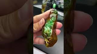 小原石整体雕刻｜莹佳翡翠｜小東直播｜珠宝翡翠｜珠宝戒指｜jewellery jadiete｜翡翠戒子｜翡翠蛋面｜满色翡翠｜天然A货翡翠｜翡翠投资｜直播代购｜顶级翡翠｜高级翡翠｜首饰
