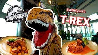 T-Rex reviews Jurassic World Cafe | 1 Bite, 5 Words Food Review